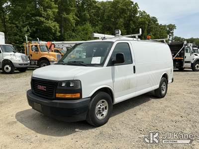 2018 GMC Savana G2500 Cargo Van