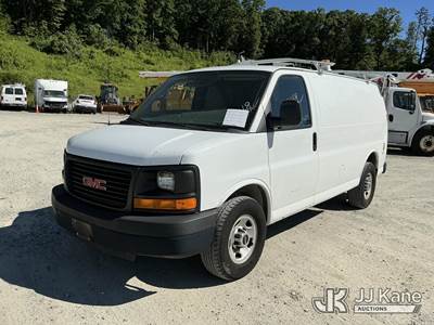 2014 GMC Savana G2500 Cargo Van