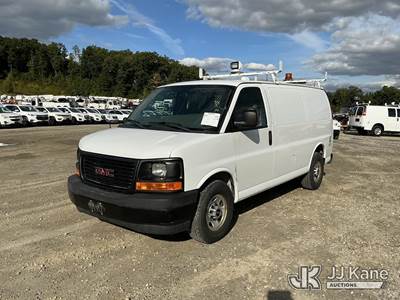 2017 GMC Savana G2500 Cargo Van