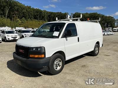 2018 GMC Savana G2500 Cargo Van