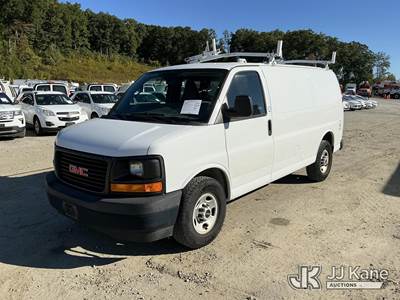 2017 GMC Savana G2500 Cargo Van