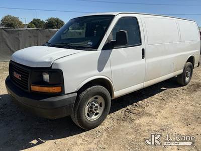 2017 GMC Savana G2500 Cargo Van
