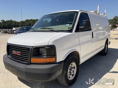 2016 GMC Savana G2500 Cargo Van