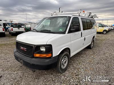 2015 GMC Savana G3500 Window Cargo Van