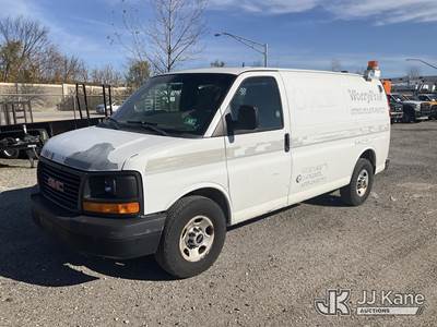2012 GMC Savana G3500 Cargo Van