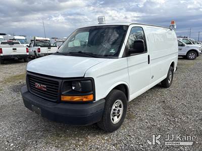 2014 GMC Savana G3500 Cargo Van