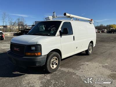 2015 GMC Savana G3500 Cargo Van