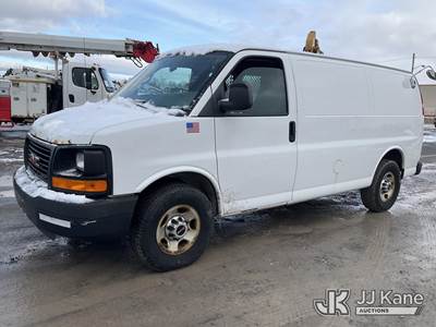 2014 GMC Savana G3500 Cargo Van
