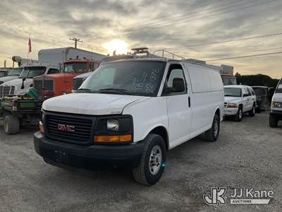 2009 GMC Savana G3500 Cargo Van