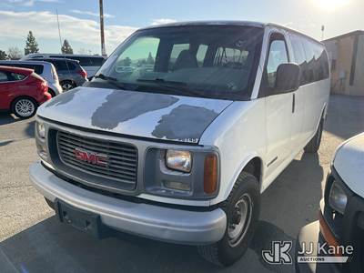 2000 GMC Savana G3500 Passenger Van