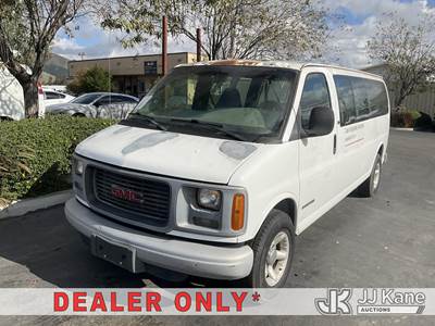 2000 GMC Savana G3500 Extended Passenger Van