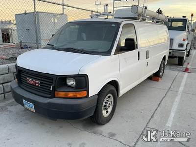 2012 GMC Savana G3500 Cargo Van