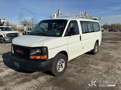 2015 GMC Savana G3500 Cargo Window Van