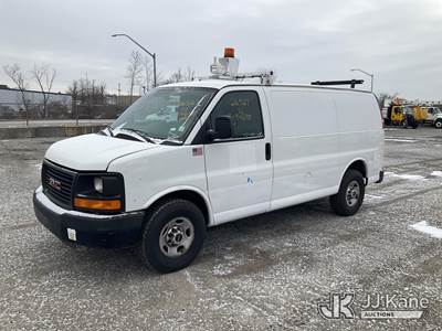 2012 GMC Savana G3500 Cargo Van