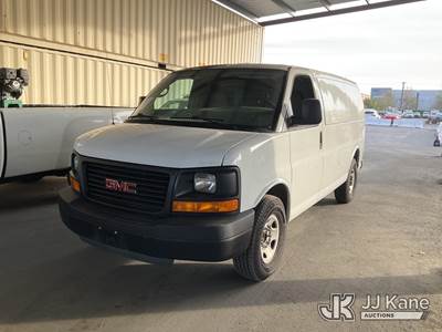 2009 GMC Savana G3500 Cargo Van