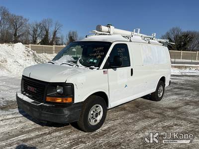 2013 GMC Savana G3500 Cargo Van