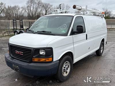 2015 GMC Savana G3500 Cargo Van