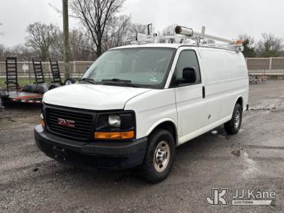 2016 GMC Savana G3500 Cargo Van
