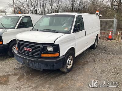 2012 GMC Savana G3500 Cargo Van