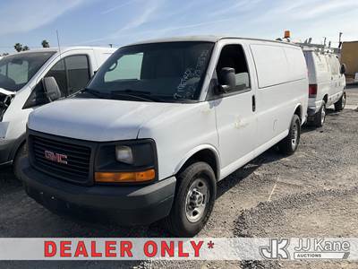 2014 GMC Savana G3500 Cargo Van
