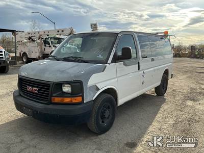 2010 GMC Savana G3500 Cargo Window Van