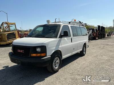 2015 GMC Savana G3500 Cargo Van