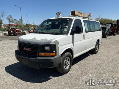 2008 GMC Savana G3500 Cargo Window Van
