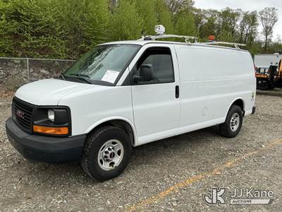 2015 GMC Savana G3500 Cargo Van