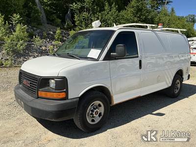 2015 GMC Savana G3500 Cargo Van