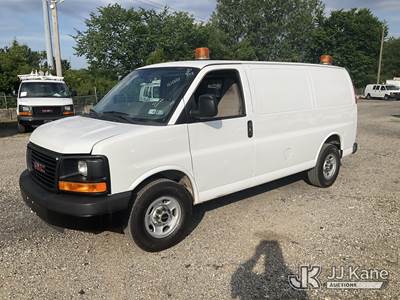 2016 GMC Savana G3500 Cargo Van