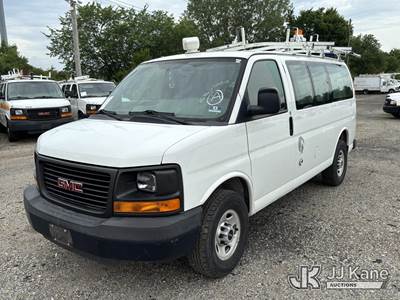 2015 GMC Savana G3500 Cargo Van