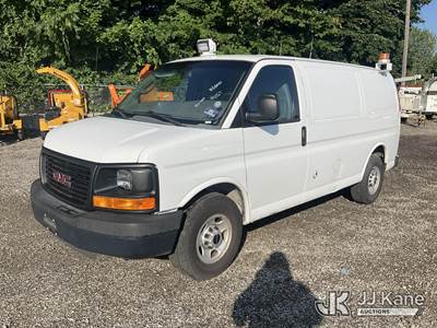2016 GMC Savana G3500 Cargo Van