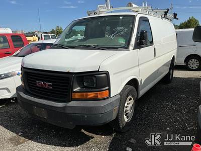 2015 GMC Savana G3500 Cargo Van