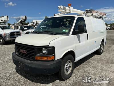 2014 GMC Savana G3500 Cargo Van