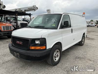 2013 GMC Savana G3500 Cargo Van