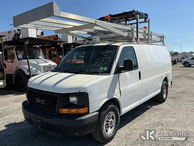 2014 GMC Savana G3500 Cargo Van