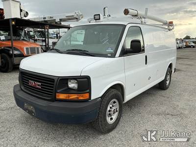 2016 GMC Savana G3500 Cargo Van