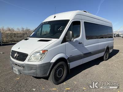 2011 Mercedes-Benz Sprinter 2500 Passenger Van