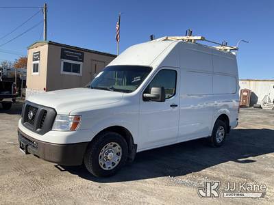 2013 Nissan NV2500HD High-Top Cargo Van