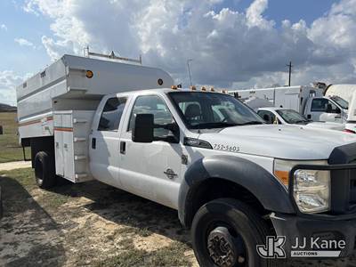 2015 Ford F-550 Crew Cab DRW Chipper Dump Truck