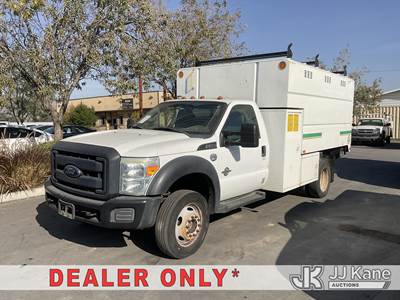 2016 Ford F-550 Regular Cab DRW 4WD Chipper Dump Truck