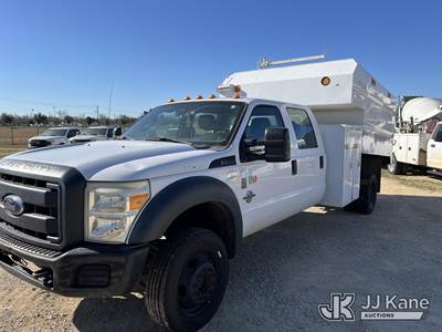 2015 Ford F-550 Crew Cab Chipper Dump Truck