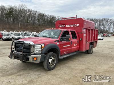 2016 Ford F-550 Crew-Cab Chipper Dump Truck