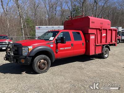 2016 Ford F-550 Crew-Cab Chipper Dump Truck