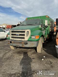 2006 Ford F-650 Chipper Dump Truck