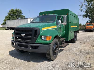 2007 Ford F-650 Regular Cab DRW Chipper Dump Truck