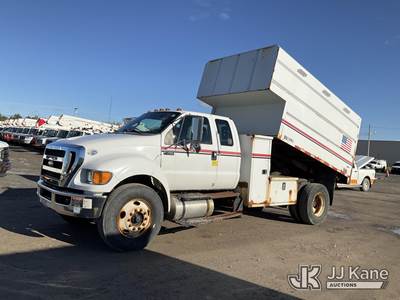 2012 Ford F750 Extended-Cab Chipper Dump Truck