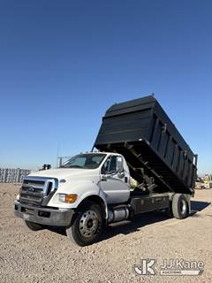 2015 Ford F-750 Regular Cab 2WD DRW Chipper Dump Truck