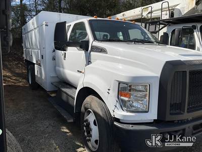 2016 Ford F750 Chipper Dump Truck