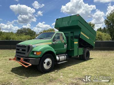2013 Ford F750 Chipper Dump Truck